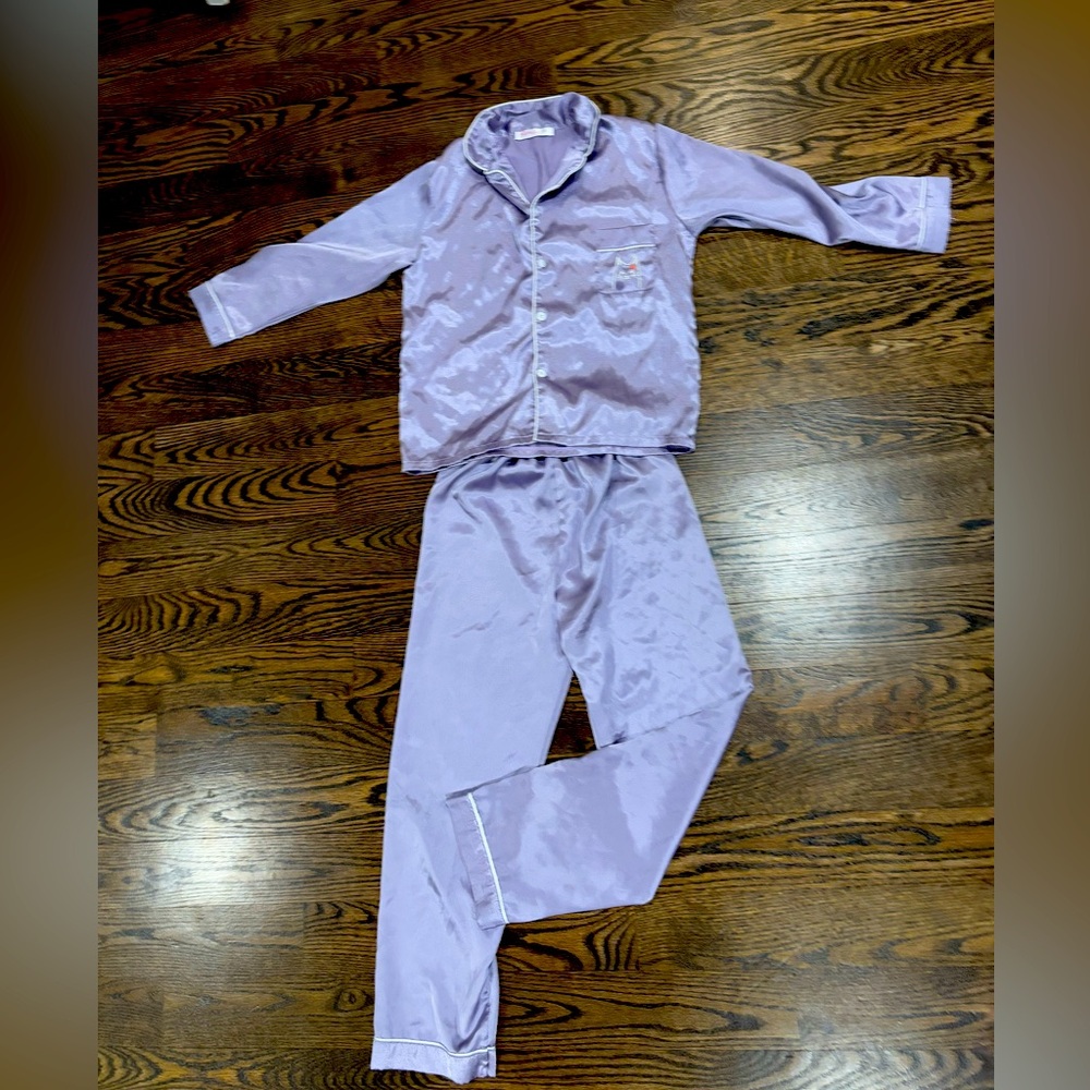Top Gal size 10 Pajamas for Girls — Lavender with Cat Detail on the pocket.